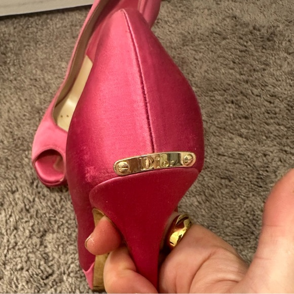 DIOR PINK SATIN HEELS - Picture 5 of 8